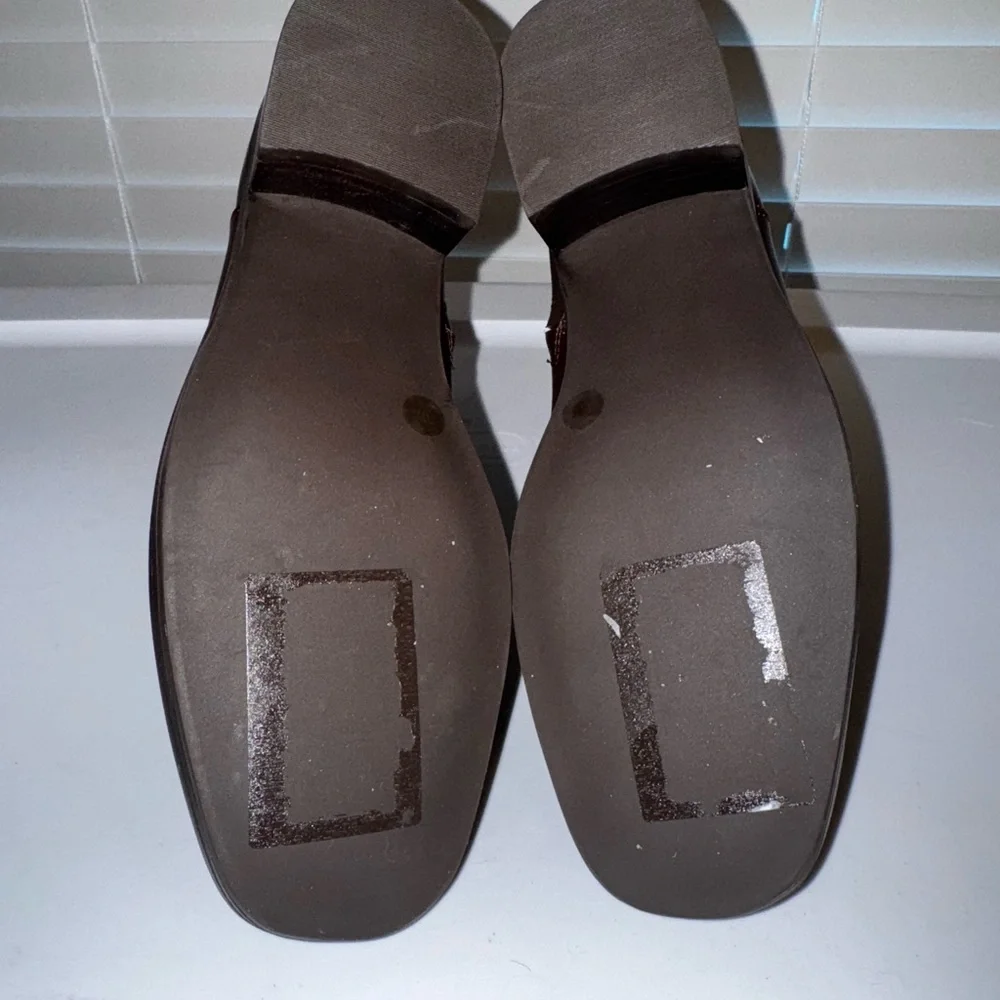 Tory Burch Everly brown logo ankle boots 6